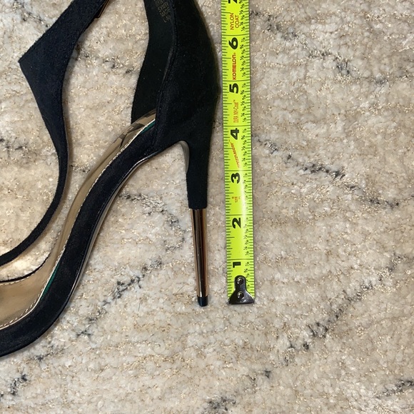 High heels - Picture 7 of 7